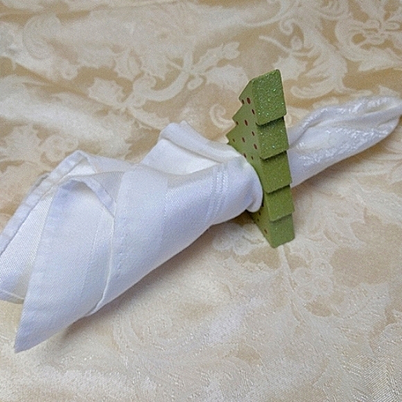 Christmas Tree Wooden Napkin Ring Set/8 - Picture 8 of 12